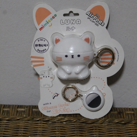 mimicoco AirPods Pro. Luna. 2 in 1 bundle. Silicone cover for Air Tag. - Picture 1 of 5